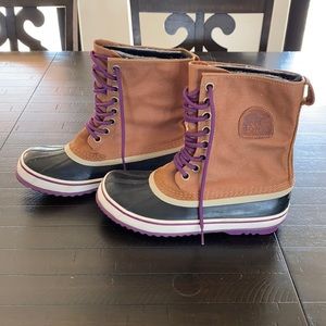 SOREL snow boots